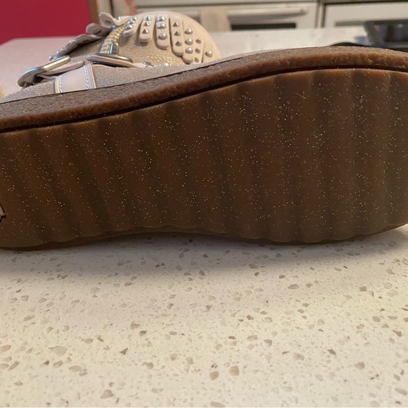 Coach Fringed Shearling-lined studded boots - Picture 5 of 11